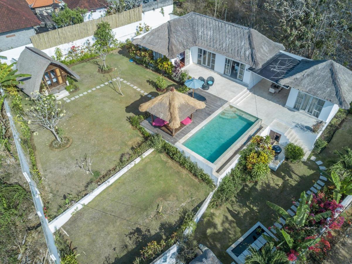 Bali Paradis Villa *